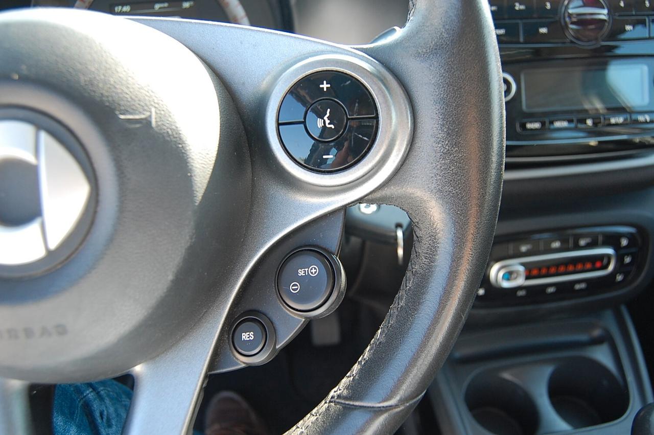 Smart ForFour 70 1.0 Passion