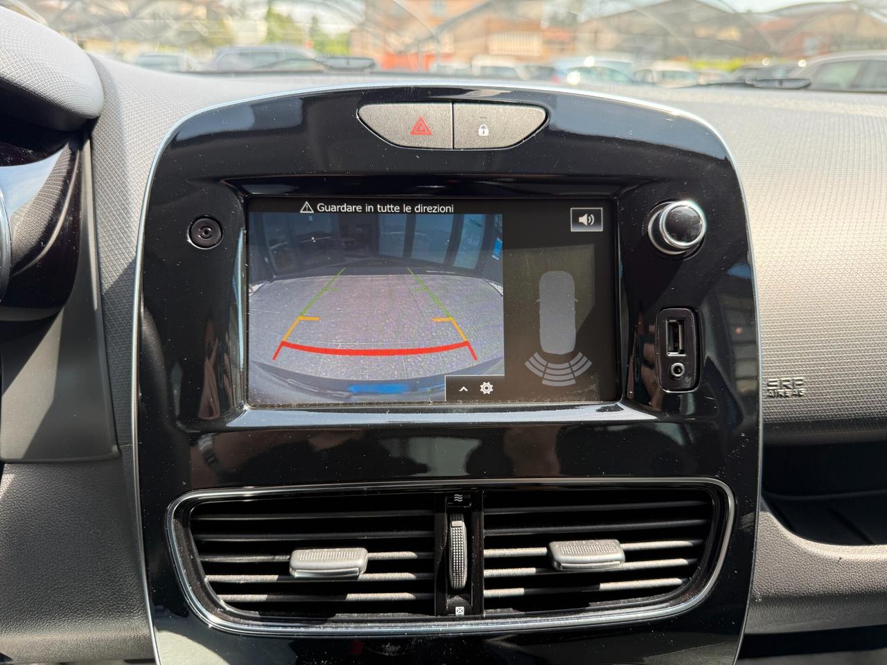 Renault Clio dCi 8V 75 CV 5 porte Moschino Intens