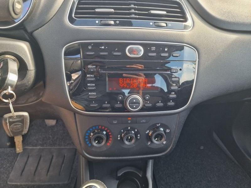 FIAT Punto 1.4 Natural Power Street 77cv
