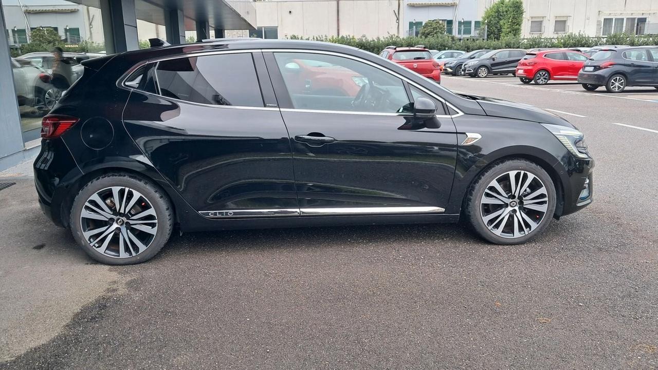 Renault Clio Hybrid E-Tech 140 CV 5 porte Initiale Paris - GA935