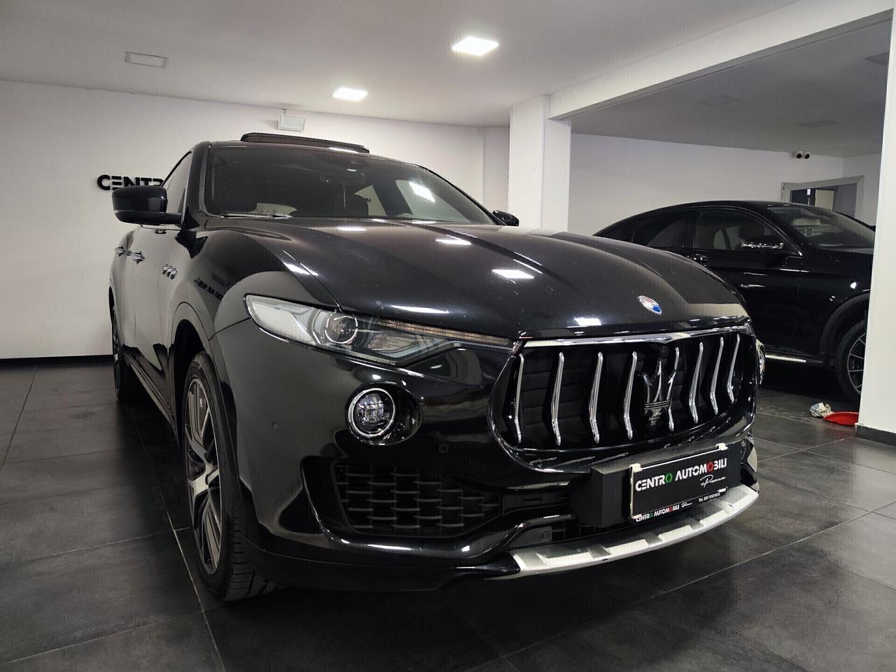 Maserati Levante V6 Diesel 275 CV AWD Gransport Tetto