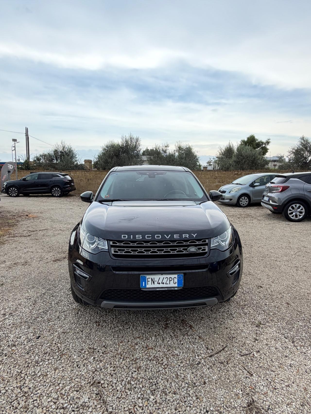 Land Rover Discovery 2.0 TD4 150 cv full