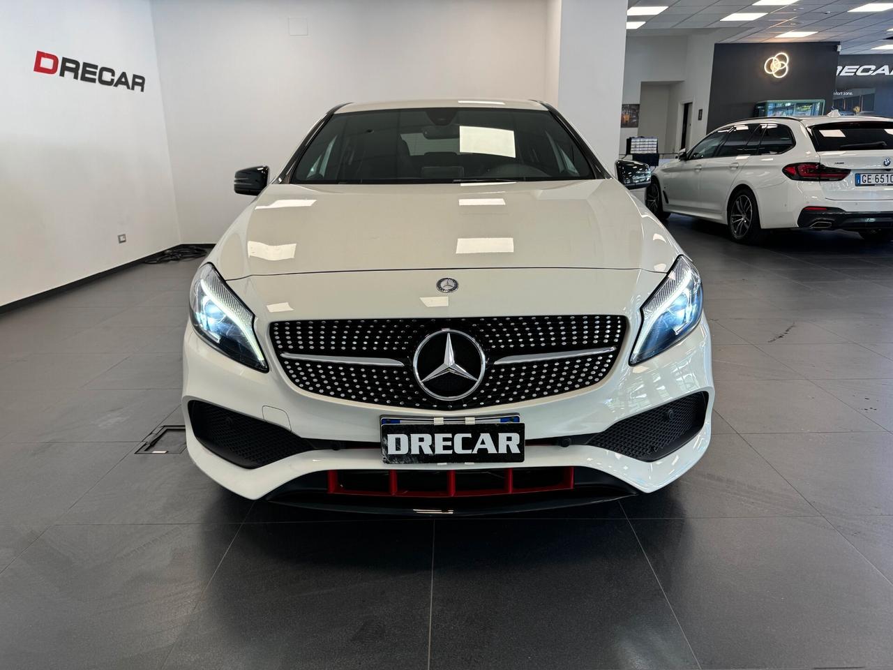 Mercedes-benz A 180 d Premium AMG PACK NIGHT PERFETTA