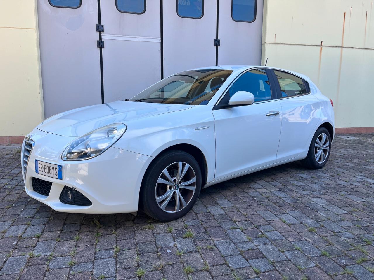 Alfa Romeo Giulietta 1.6 JTDm-2 105 CV Distinctive