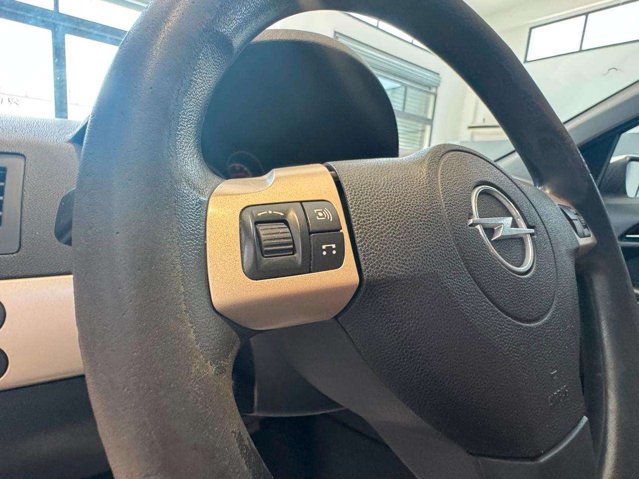 Opel Astra 1.3 CDTI 5 porte Enjoy