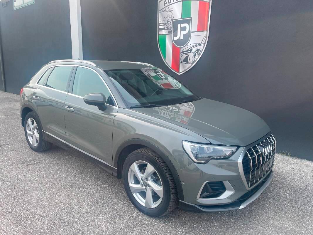 Audi Q3 35 2.0 tdi Business Advanced s-tronic