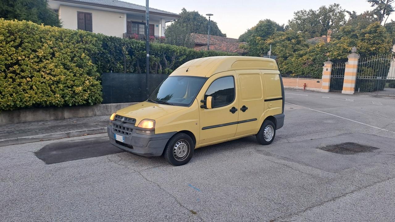 Fiat Doblò TETTO ALTO E DOPPIA PORTA LATERALE clima