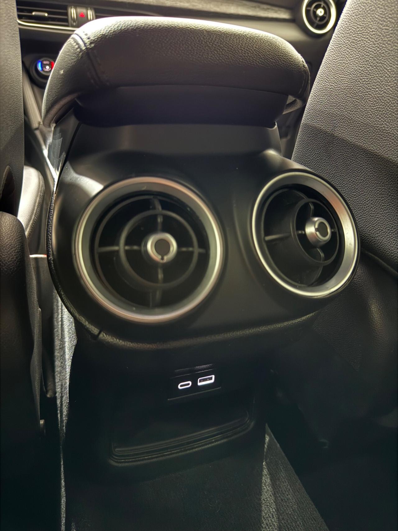 ALFA ROMEO STELVIO Q4 210CV ALLESTIMENTO SPRINT