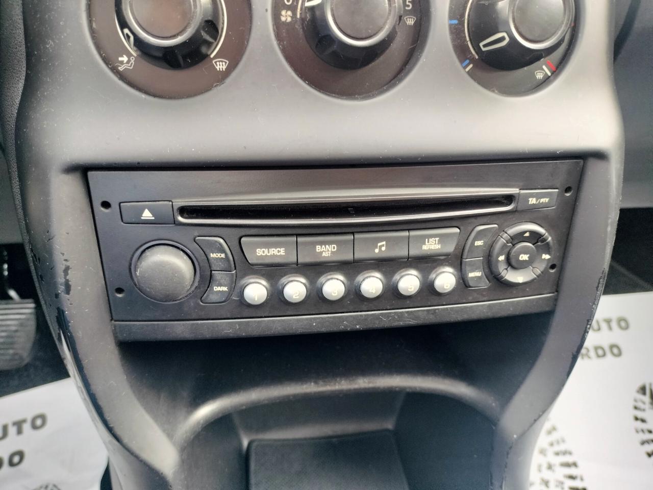 Citroen C3 1.1 Exclusive 128.000km tetto panoramico