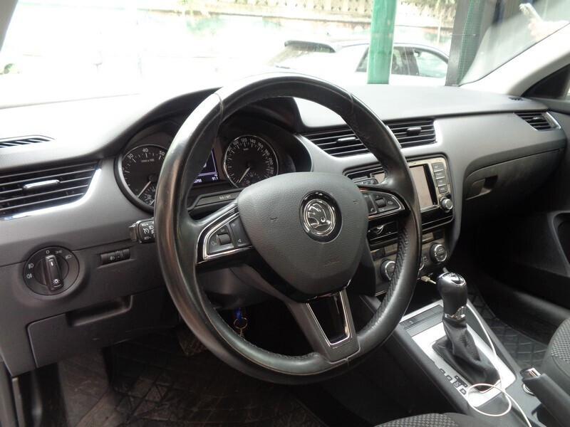 Skoda Octavia 1.4 TSI DSG Executive G-Tec