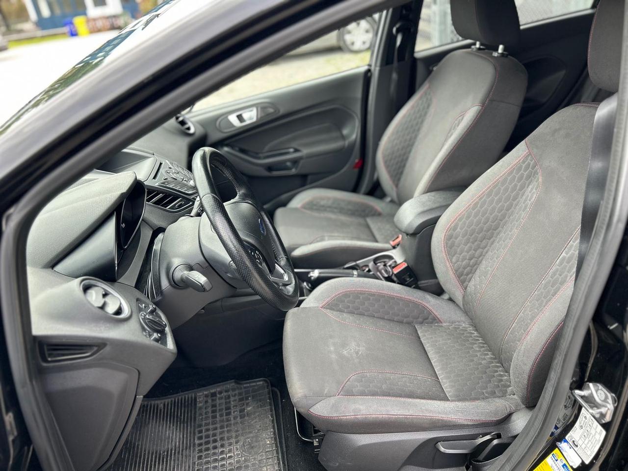 Ford Fiesta ST Line 1.5 TDCi #9937