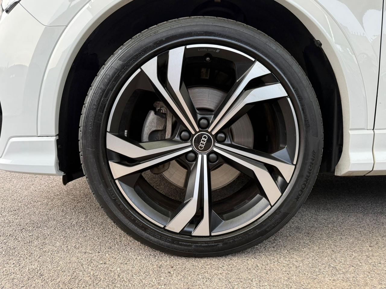 Audi Q3 SPB 40 TDI S tronic line edition