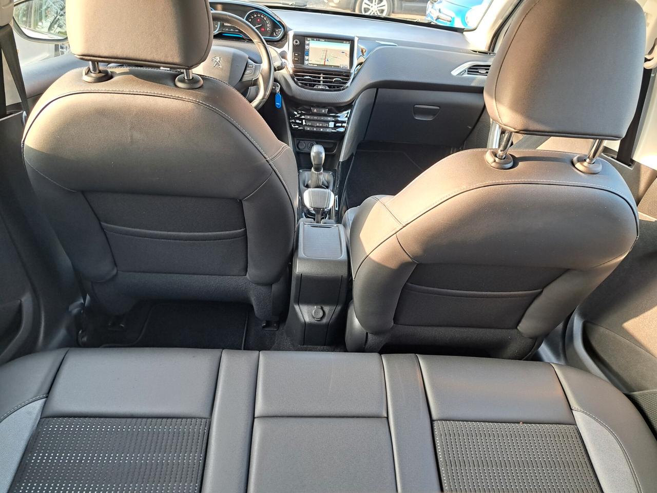 Peugeot 2008 1.6 e-HDi 92 CV Stop&Start Allure