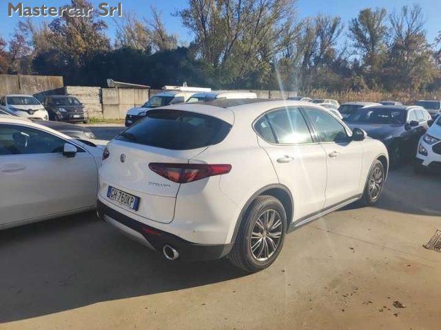 ALFA ROMEO Stelvio Stelvio 2.2 t TETTO Q4 190cv auto tg GH760KP