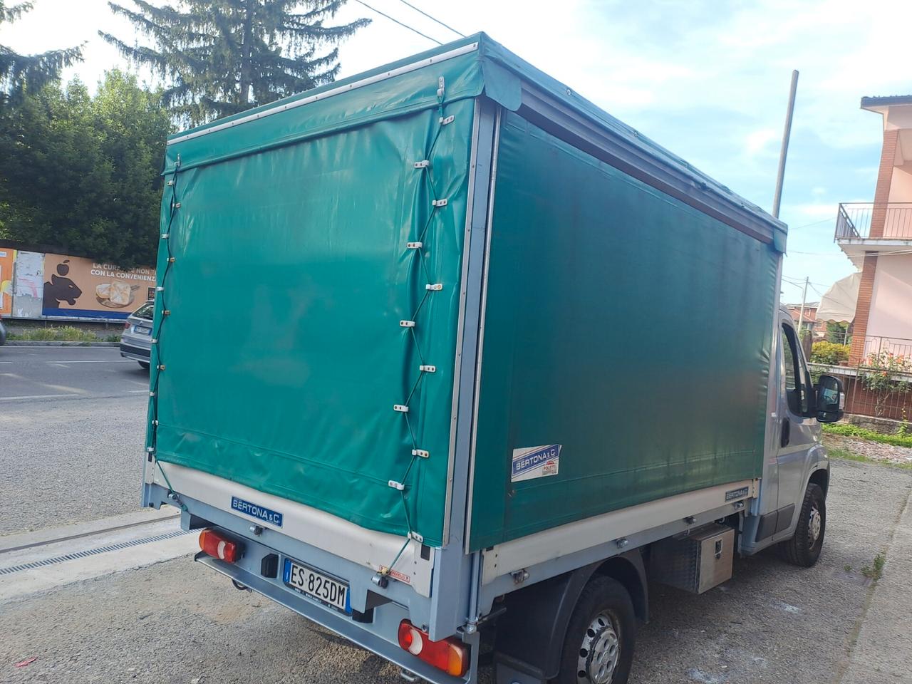 autocarro unico proprietario telone trilaterale