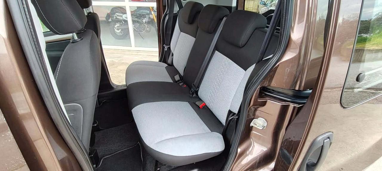 Fiat Qubo 1.3 MJT 80 CV Lounge