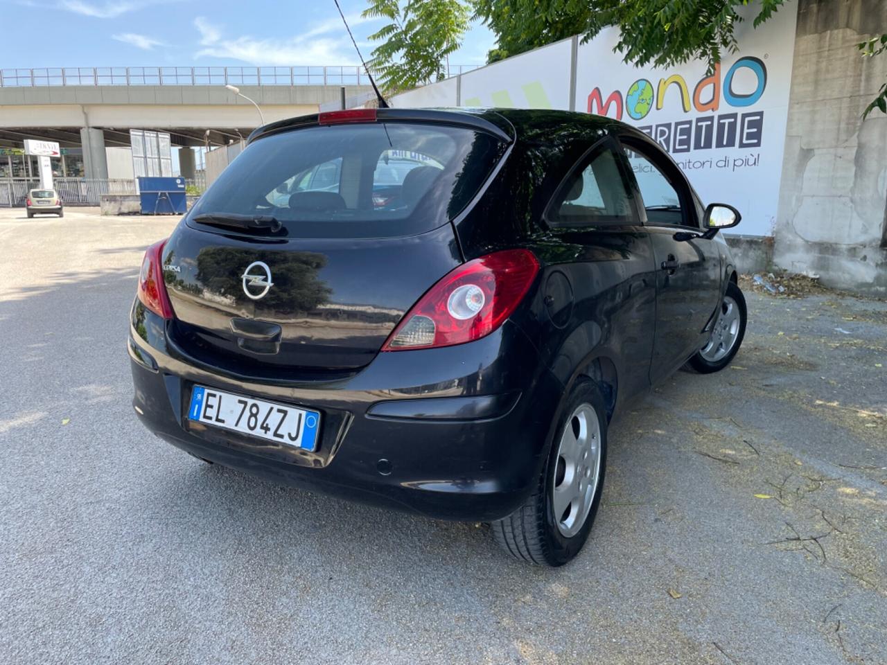 Opel Corsa 1.2 3 porte Elective