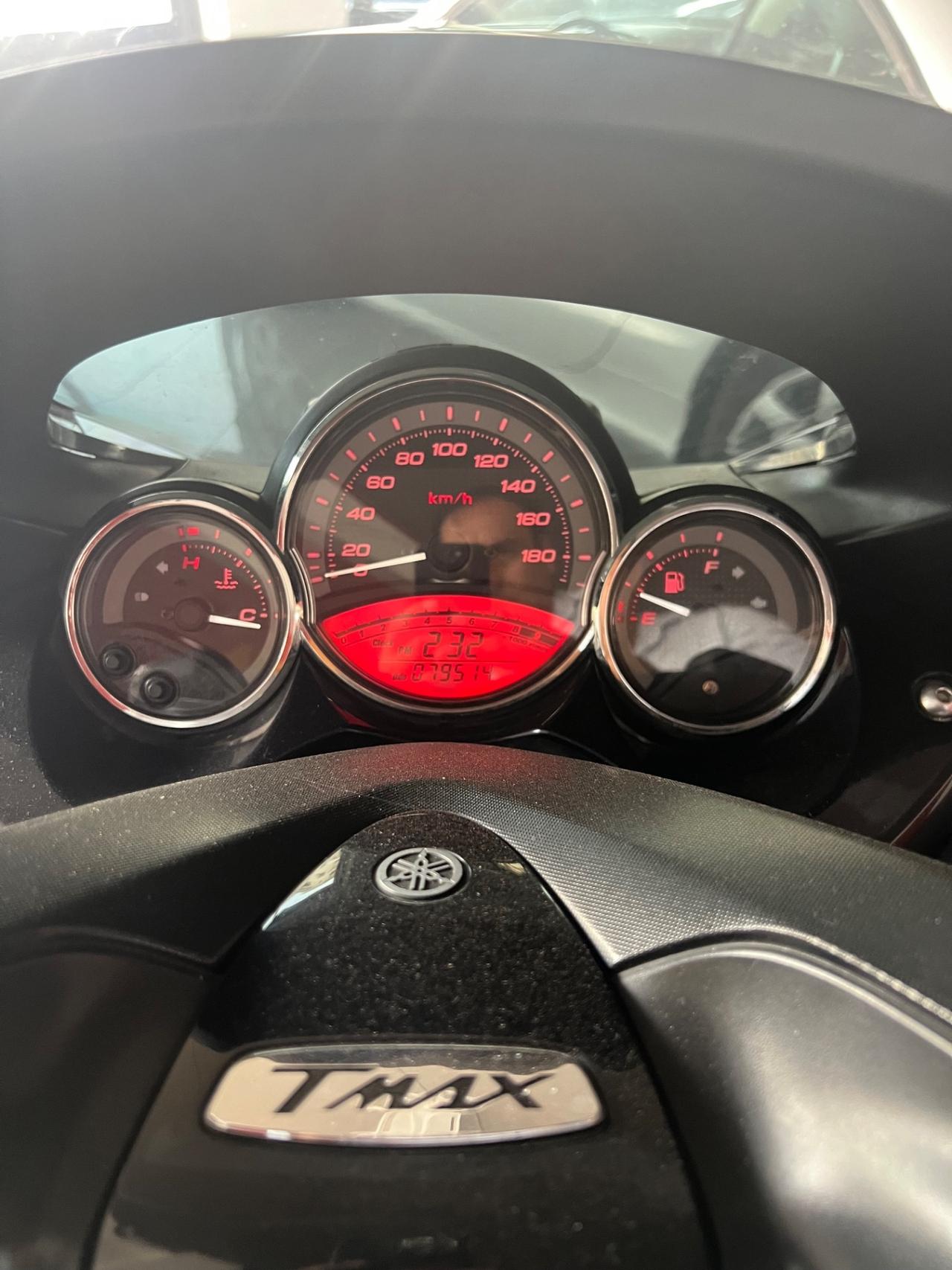Yamaha T Max