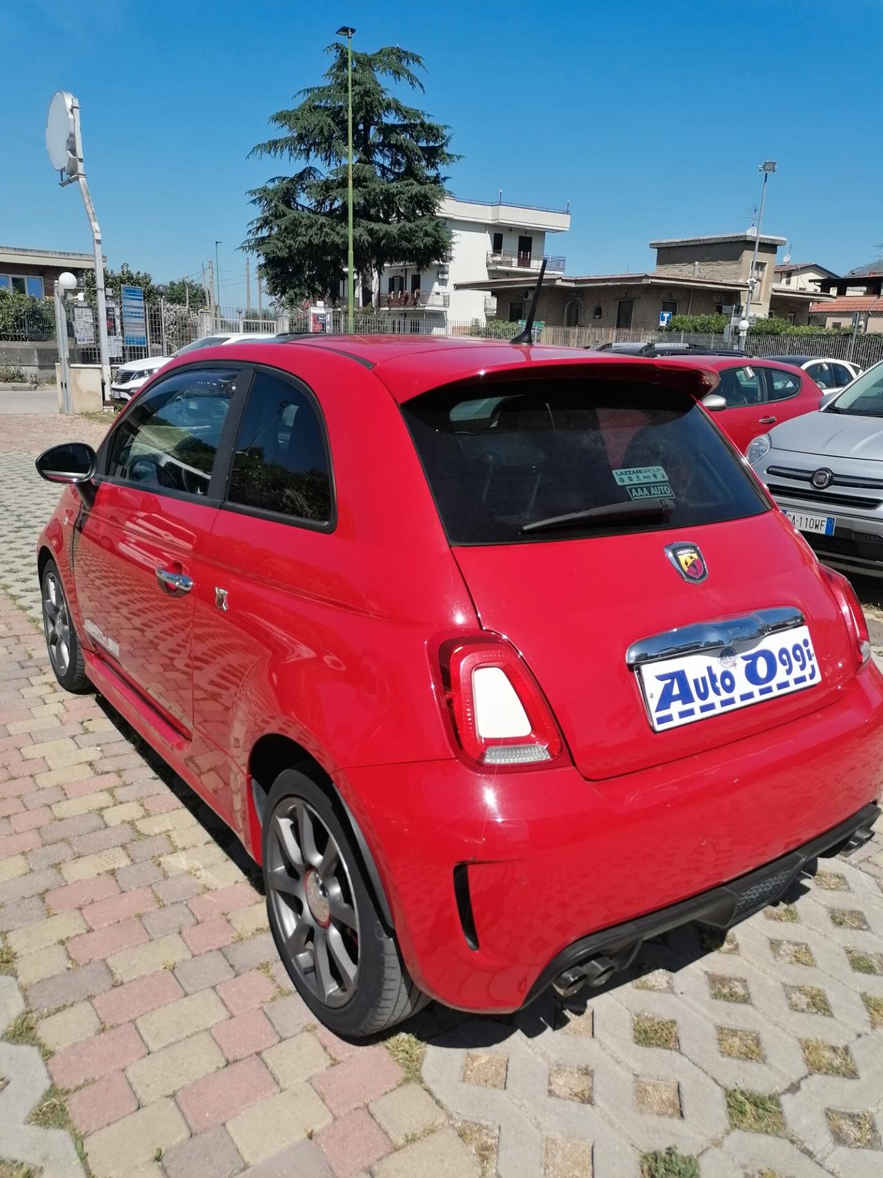 Abarth 500 1.4 Turbo T-Jet Custom