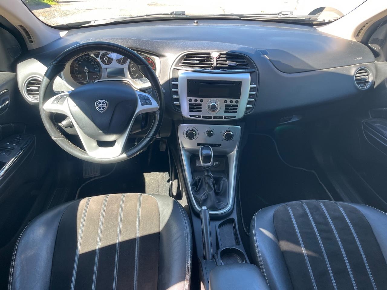 Lancia Delta 1.6MJT/130CV/neopatentato/Euro5B con FAP/due proprietario