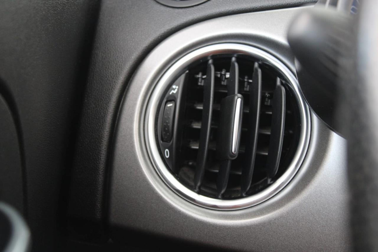 Abarth 595 C 1.4 Turbo T-Jet 165 CV Turismo