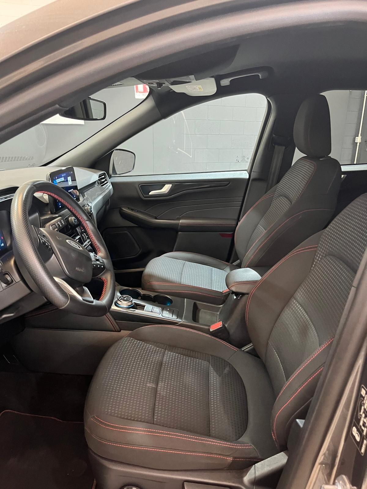 Ford Kuga 2.0 EcoBlue 120 CV aut. 2WD ST-Line