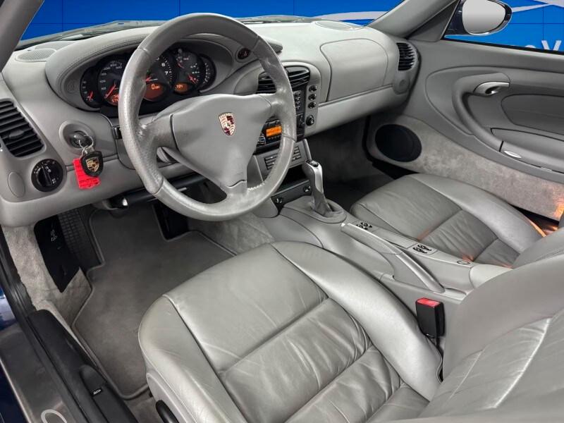 PORSCHE 911 (996) 911 Carrera cat Coupé