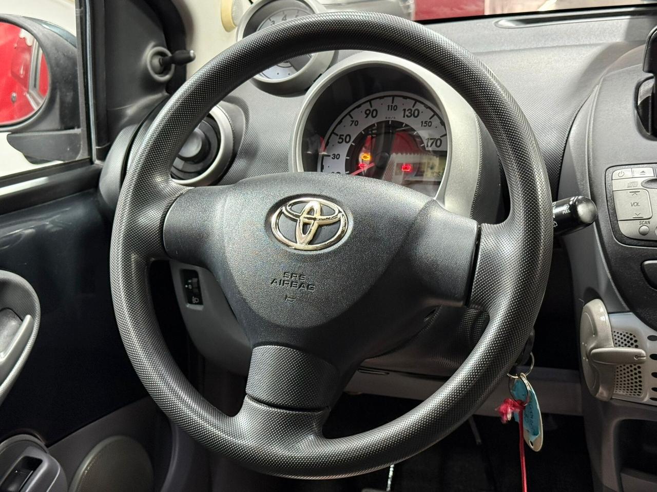 Toyota Aygo 1.0 68cv Connect - 2011