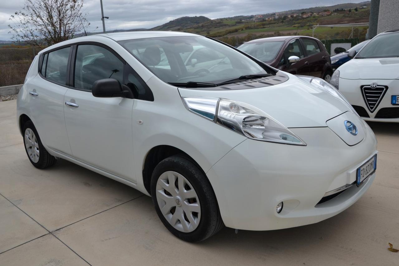 NISSAN LEAF VISIA 5P 24Kw