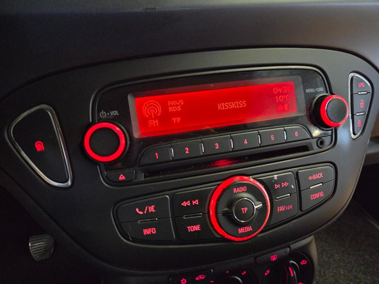 Opel Corsa 3 Porte Corsa 3p 1.4 Advance (n-joy) Gpl 90cv