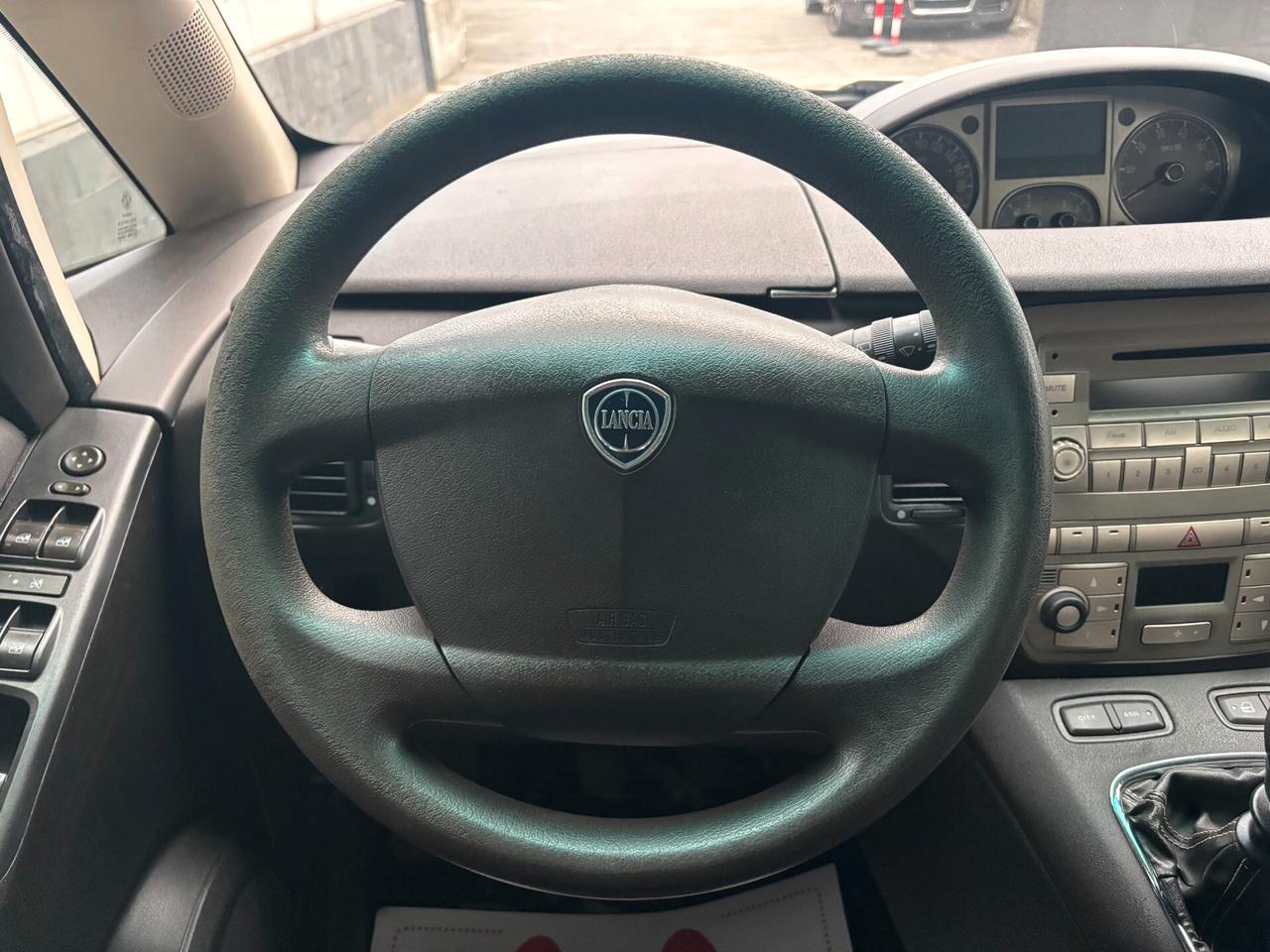 Lancia MUSA 1.4 16V Oro Plus