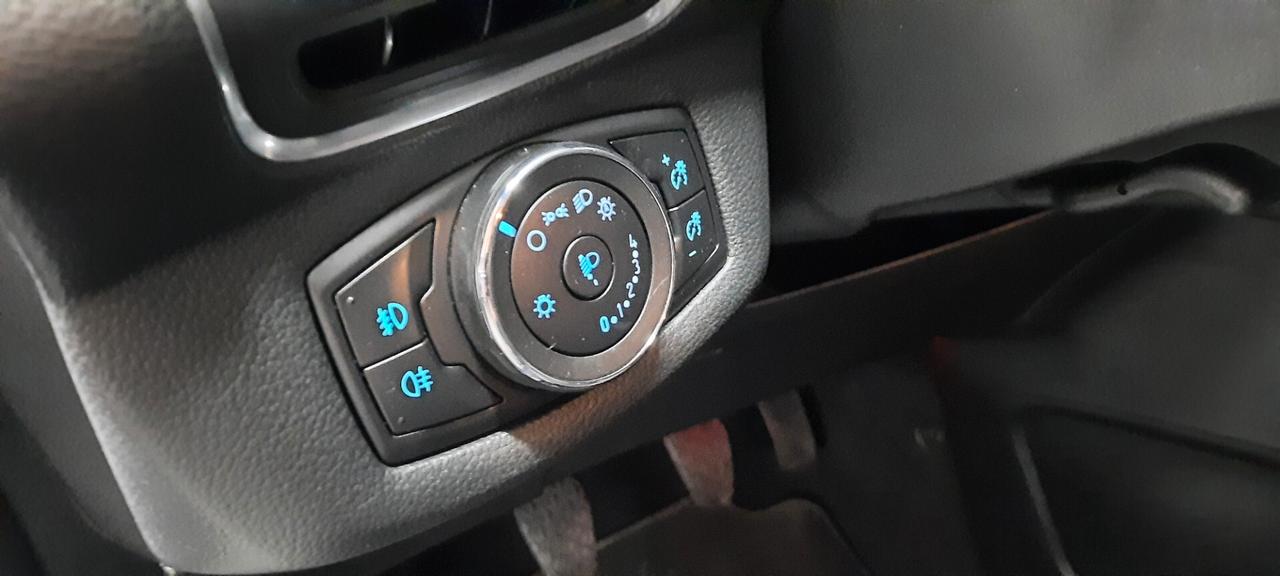 Ford B-Max 1.5 TDCi 75 CV Business Titanium