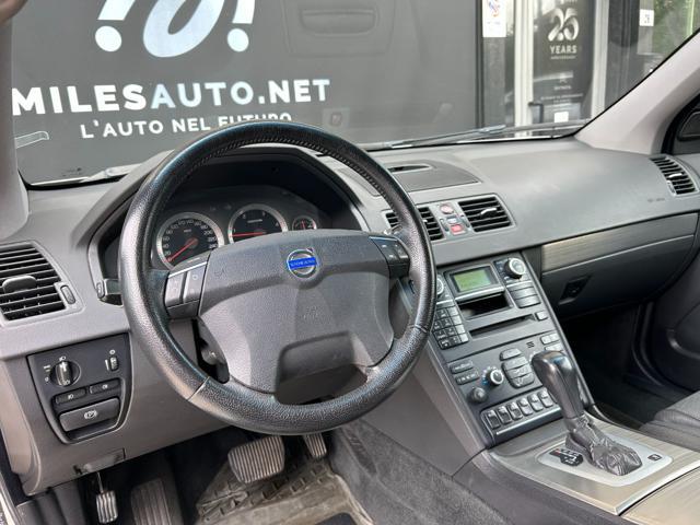 VOLVO XC90 D5 AWD Geartronic Summum