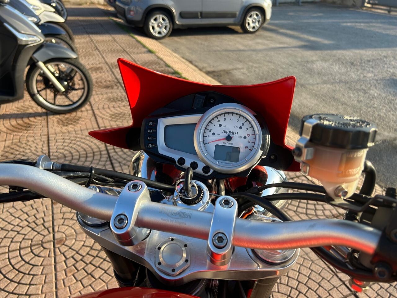 triumph speed triple 1050