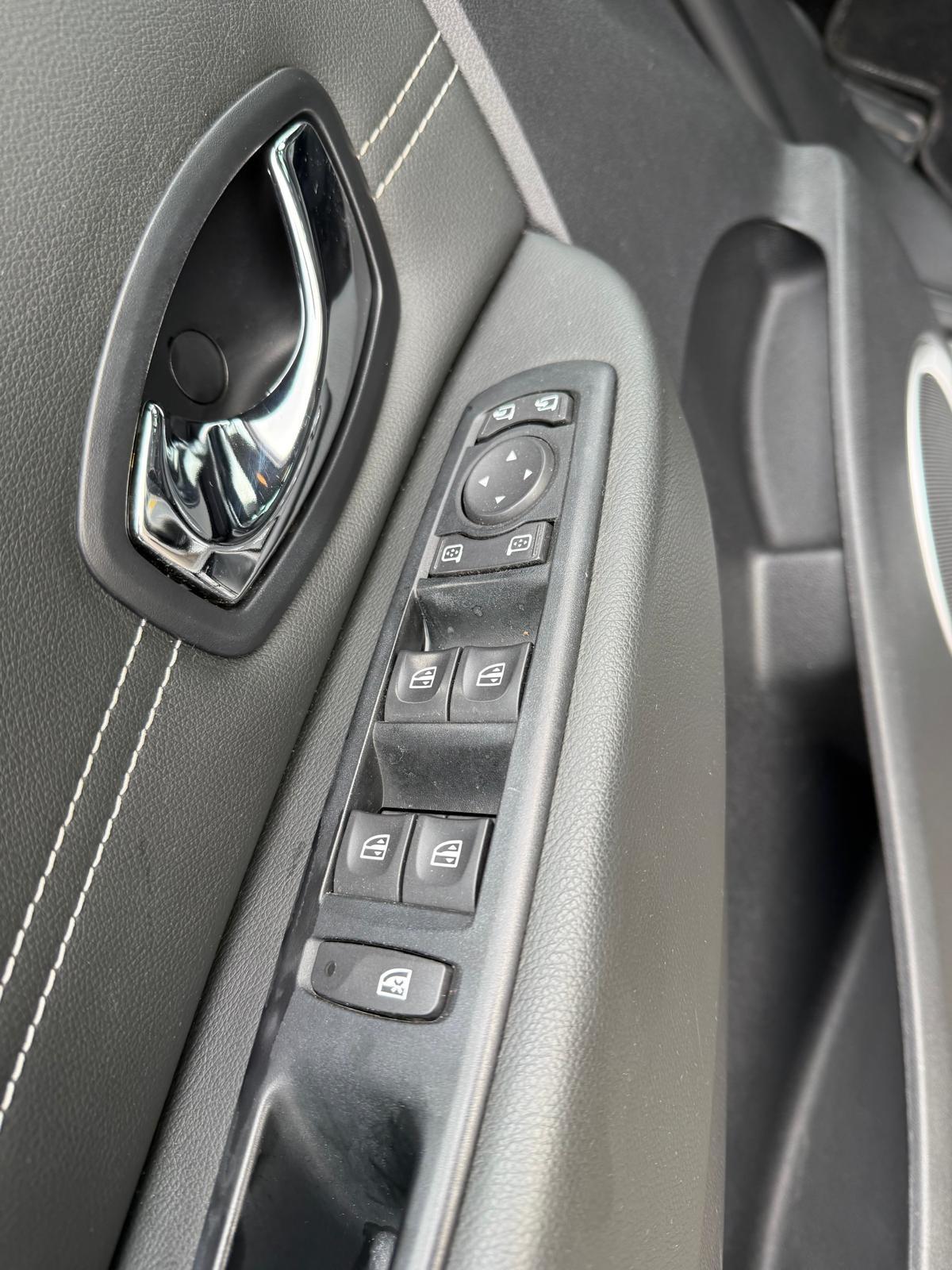 Renault Scenic Scénic XMod 1.5 dCi 110CV S&S Bose