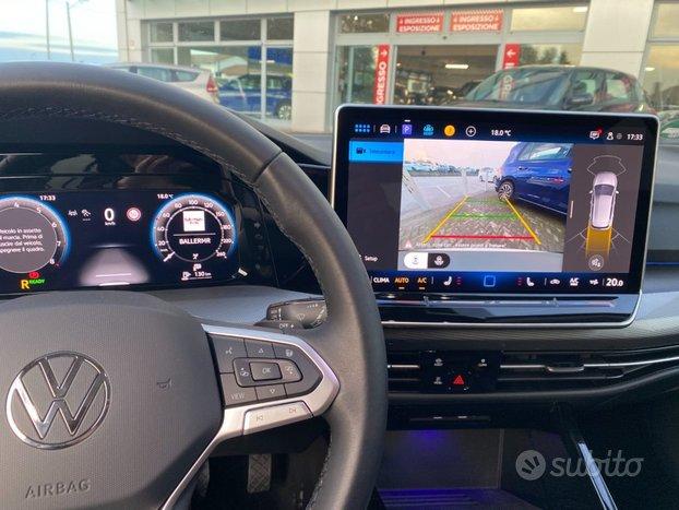 VOLKSWAGEN Golf 1.5 eTSI 150 CV DSG Style