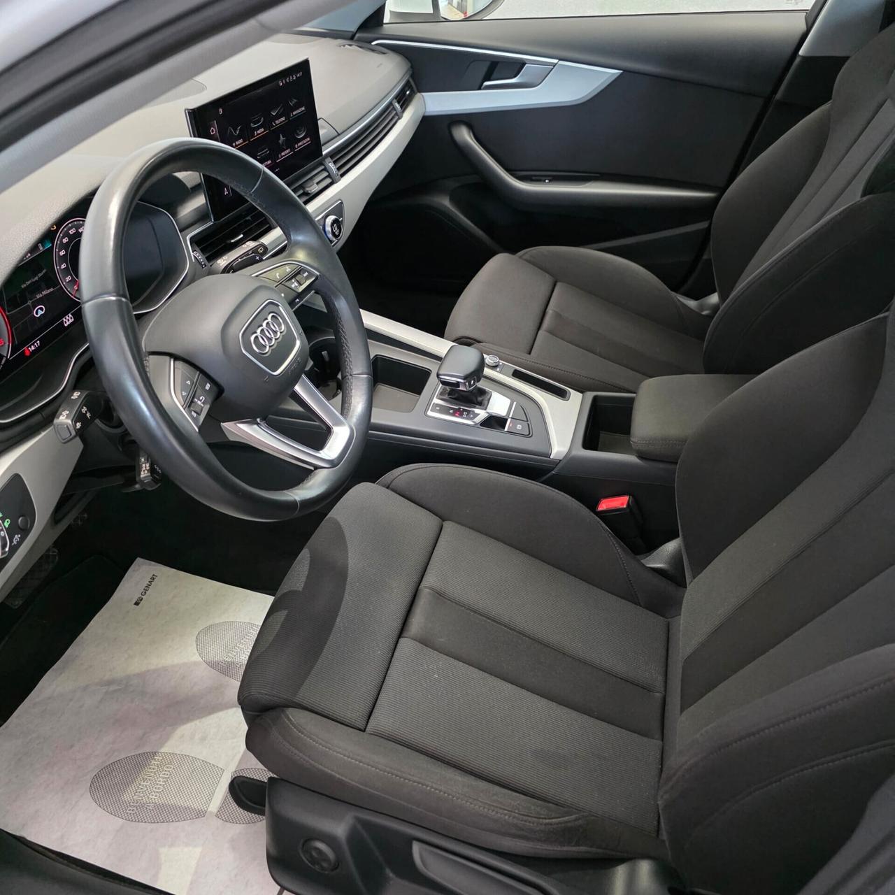 Audi A4 Avant 35 TDI/163 CV S tronic line edition