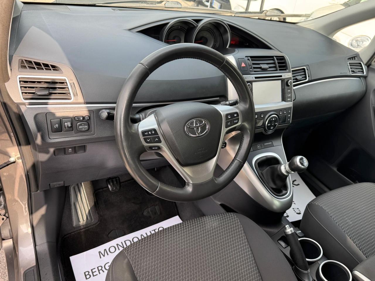 Toyota Verso 1.6 D-4D Style 7 posti