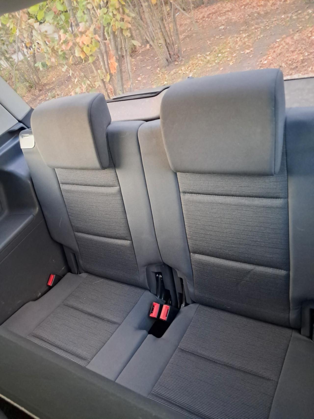 Volkswagen Touran 1.9 TDI 105CV 7 Posti