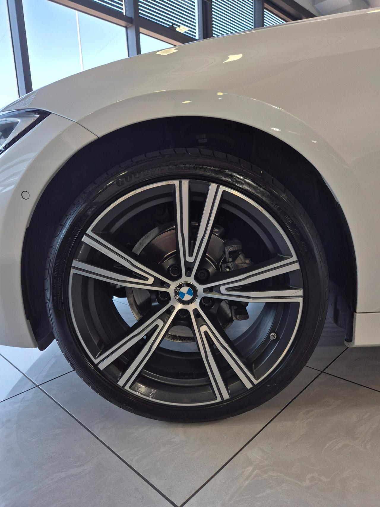 BMW 318 2.0d 150cv AUTOMATICA+TETTO+FULL LED