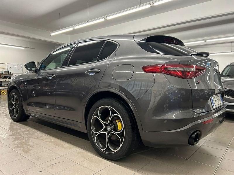 Alfa Romeo Stelvio 2.2 Turbodiesel 210 CV AT8 Q4 Veloce