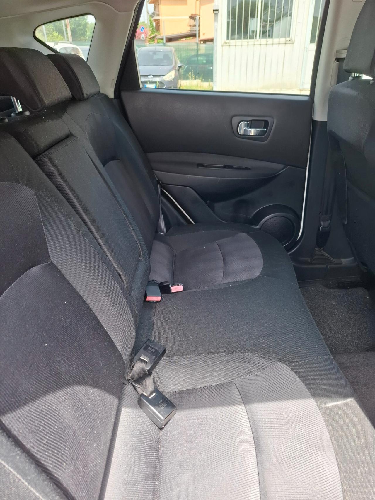 Nisan qashqai