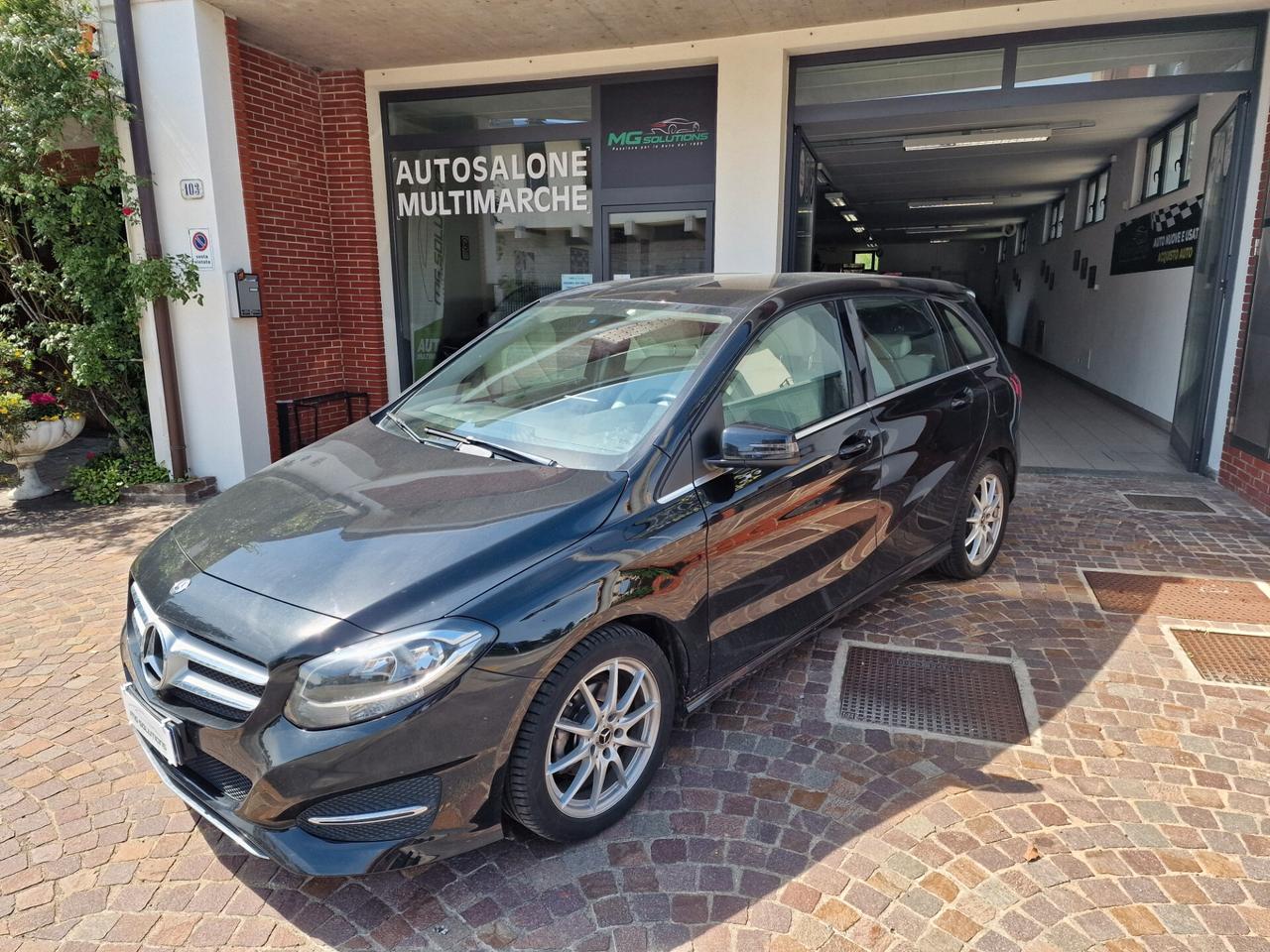 Mercedes-benz B 180 B 180 d Automatic Business