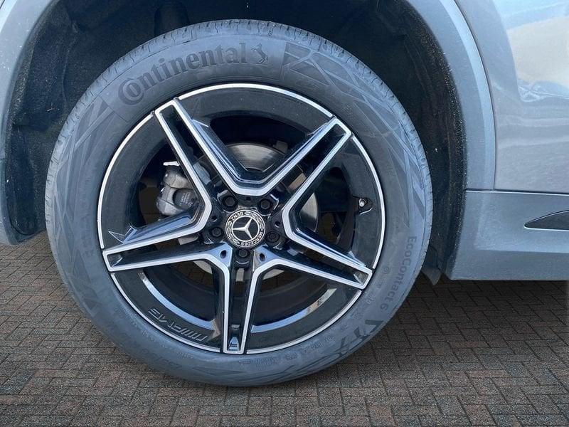 Mercedes-Benz GLA 180 d Premium auto