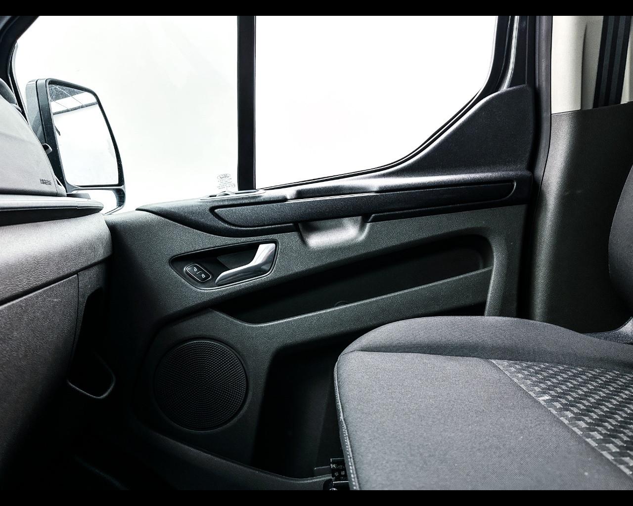 FORD Transit Custom - TRANSIT CUSTOM WESTFALIA NUGGET 320 L1 131 CV