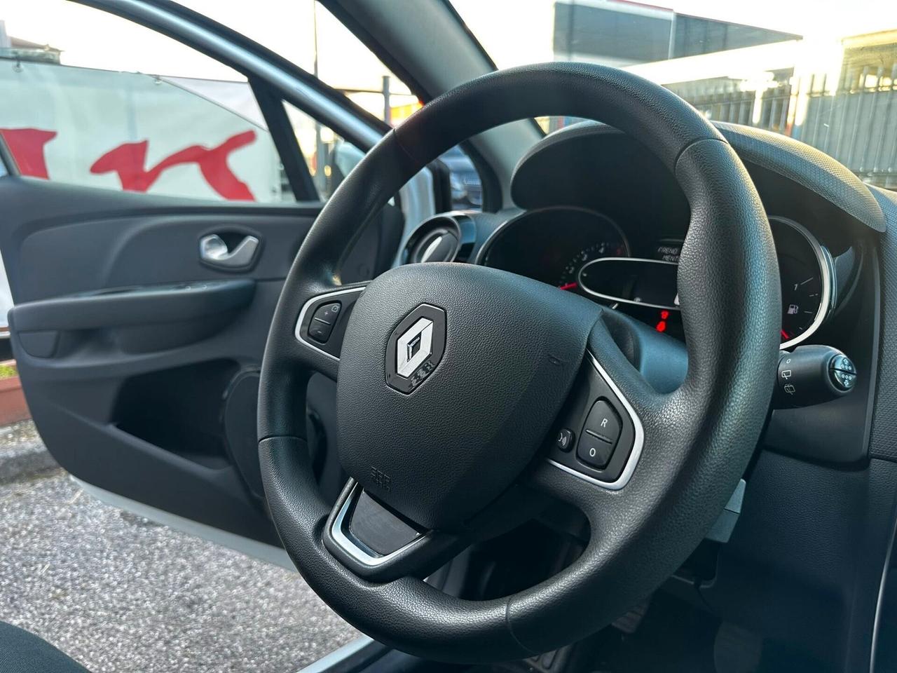 Renault Clio Sporter dCi 8V 90 CV Moschino Life