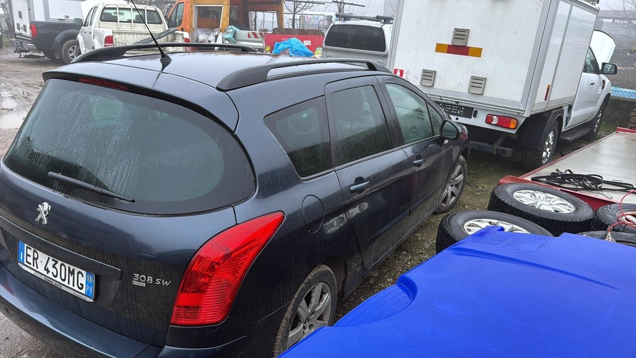 Peugeot 308 1.6 Diesel- PER COMERCIANTI