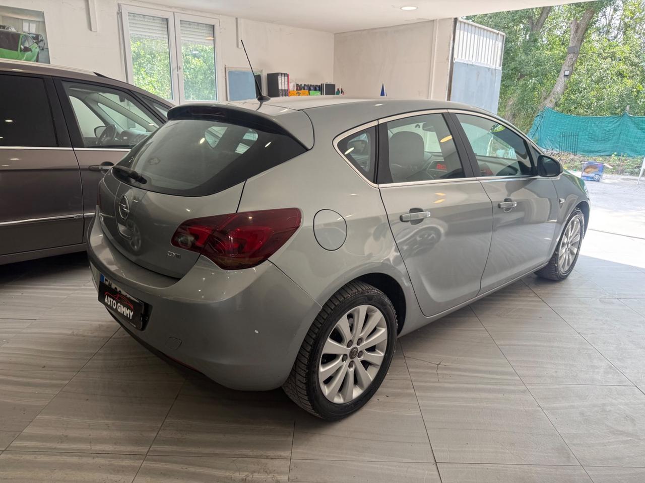 Opel Astra 1.7 DIESEL ANNO 2012