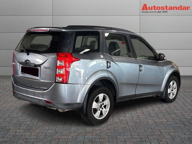 Mahindra XUV500 2.2 16V AWD W8