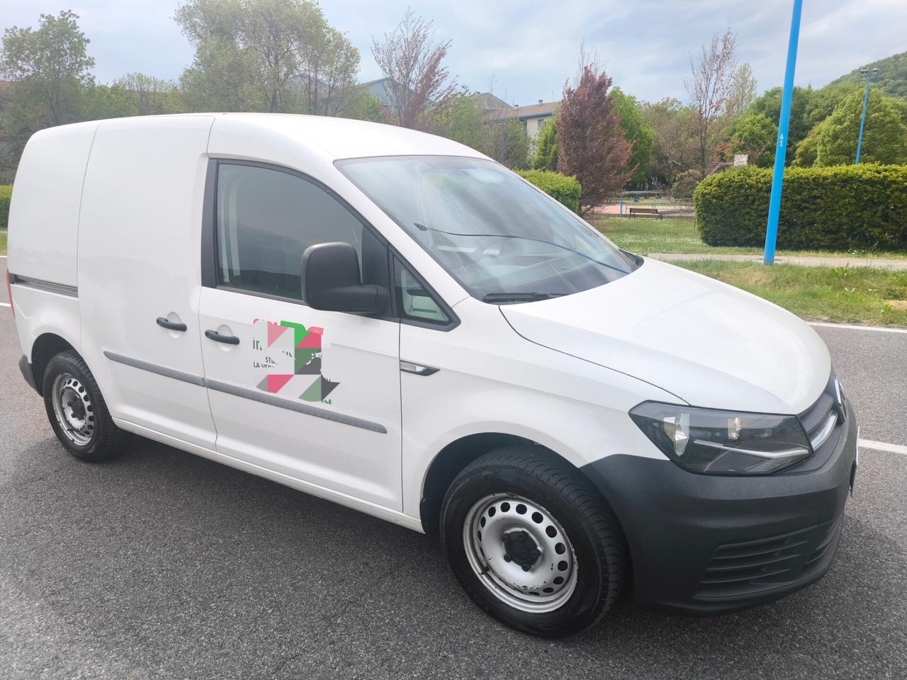 VOLKSWAGEN CADDY 2,0 TDI-2019- EURO6B-KM 100000
